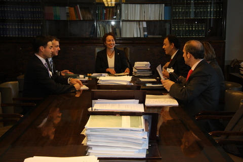 Argazkia: Ordezkaritza Raija Vahasalo finlandiar legebiltzarkidearekin batzartu da