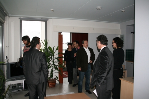 Argazkia:  Hoas elkarteak kudeatutako ikasleen etxeetara egin zen ikustaldia