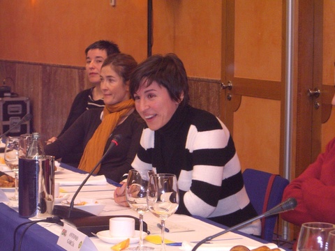 Foto: Aldarte, Gehitu, EHGAM y Hegoak  hicieron aportaciones.